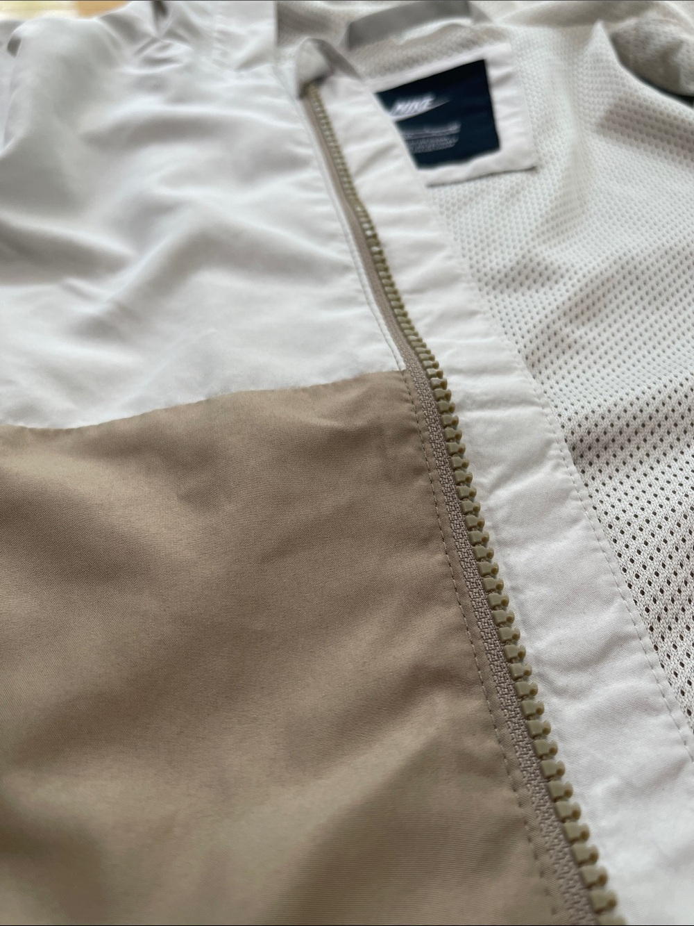 Nike Kids Windrunner Zip Hooded Windbreaker Jacket Colorblock Khaki Gray 4-5 YRS - Picture 12 of 13